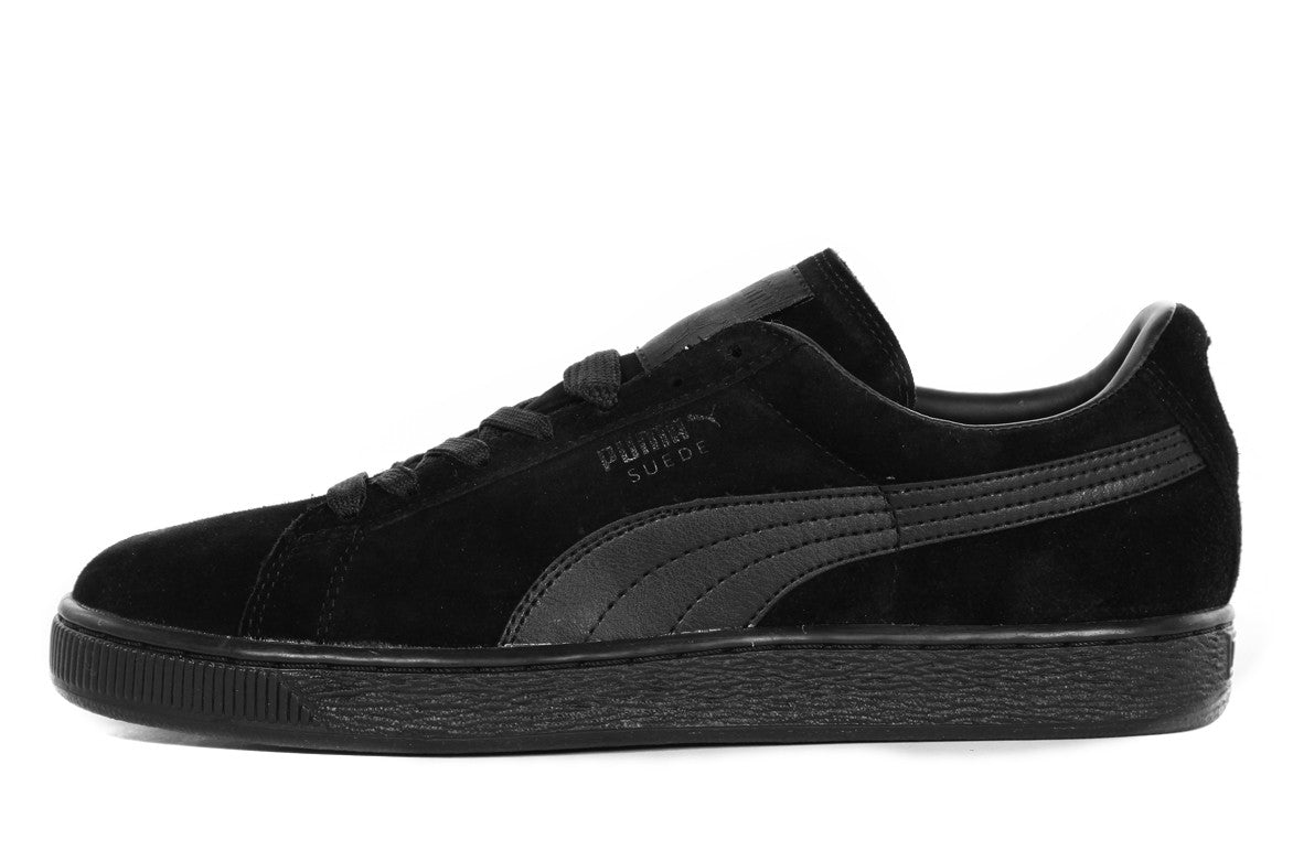 CROSSOVER on X: Puma's Triple Black Suede Classic LFS featuring suede  upper & leather Puma Formstrip now available in #CROSSOVER.   / X